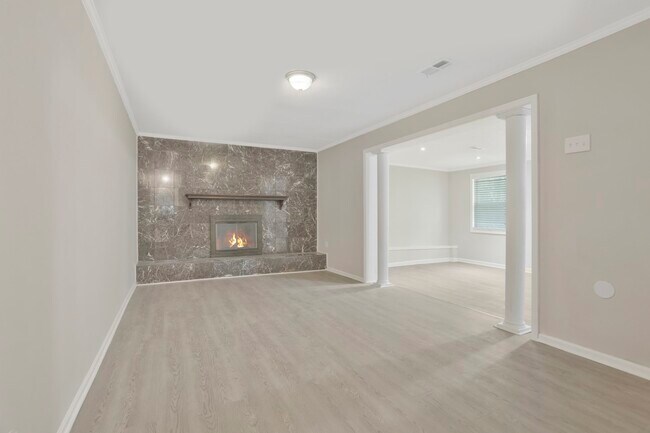 Building Photo - 773 Corundum Ct