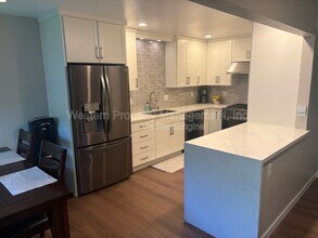 Building Photo - 1132 Callas Ln