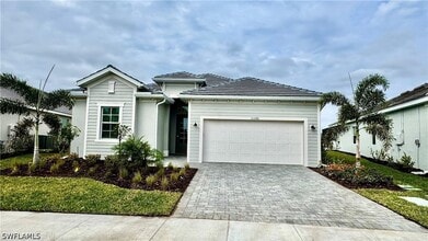 Building Photo - 15048 Pinehurst