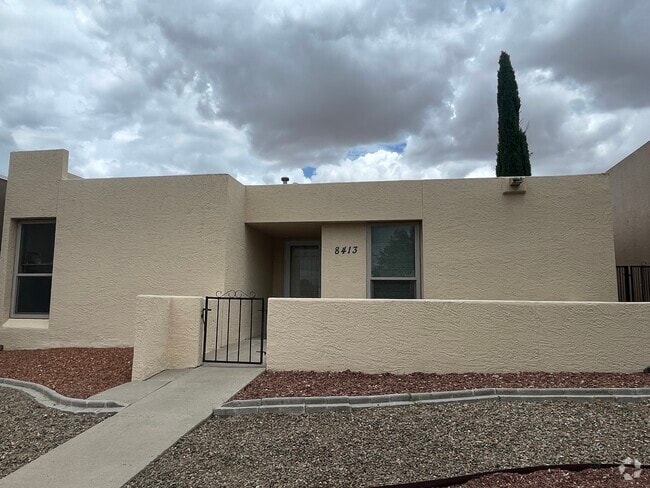 Building Photo - 8413 Racheleigh Rd NE