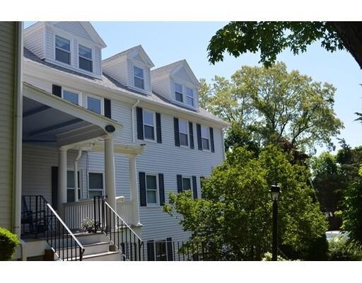 Primary Photo - 227 Granite St