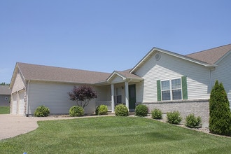 Building Photo - 541 Southampton Dr
