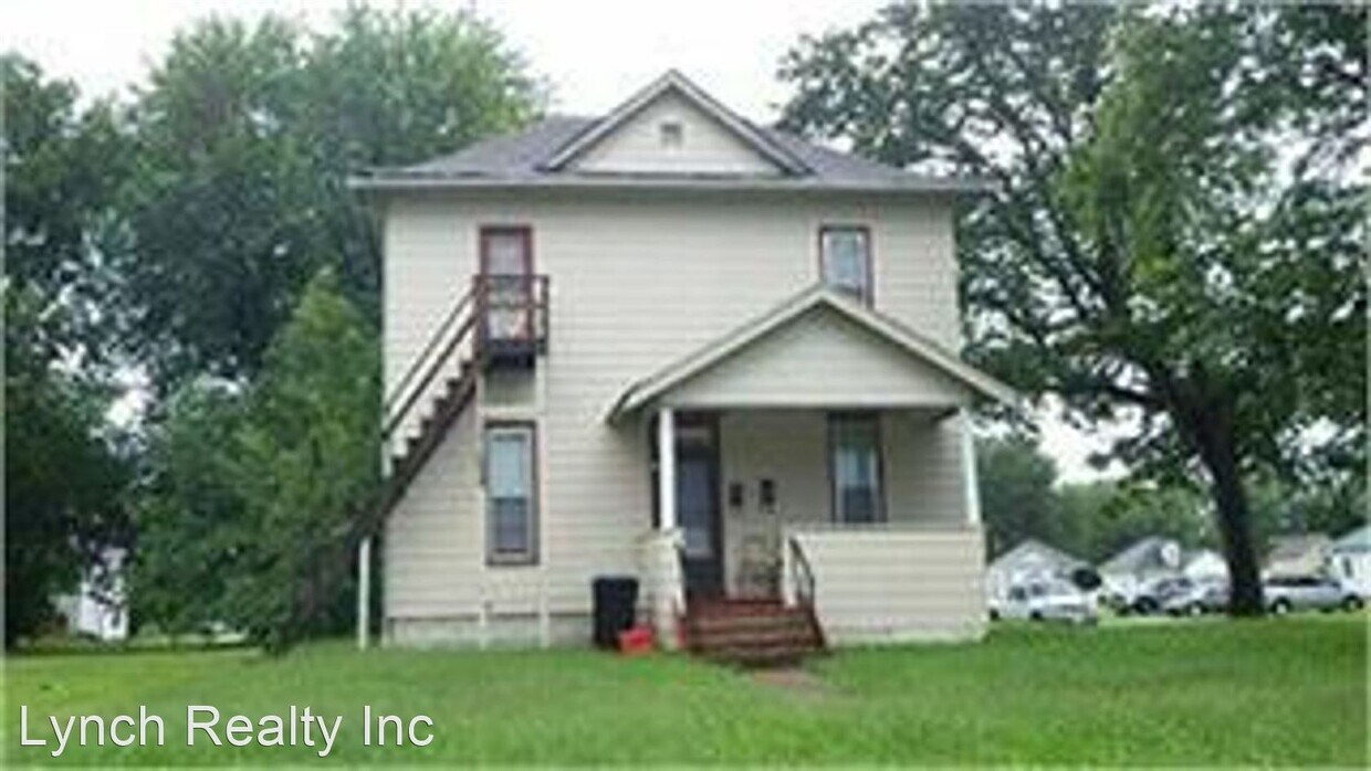 Primary Photo - 3 br, 1 bath House - 702 Wabash