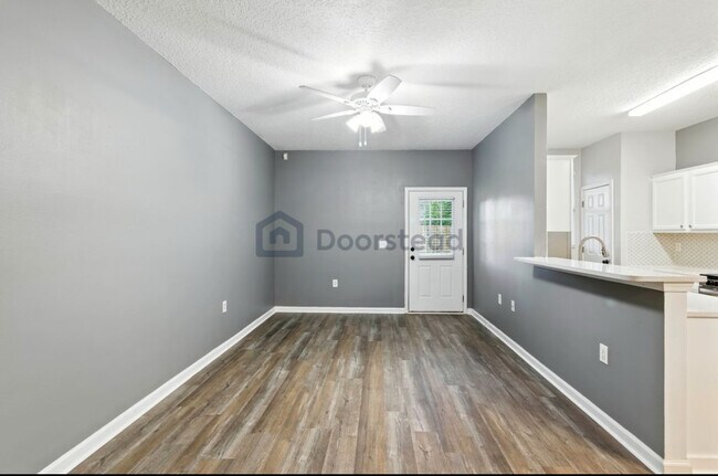 Foto del edificio - 74 Moultrie Village Ln