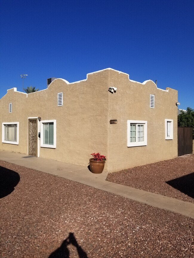 Foto del edificio - 1630 N 17th Ave
