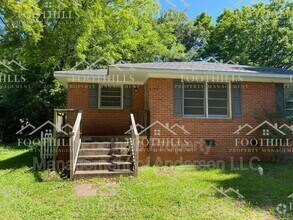 Building Photo - 418 W Fredericks St