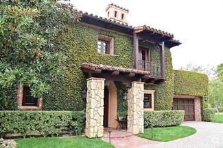 Building Photo - 6314 El Apajo