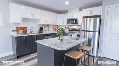 Building Photo - Colborne Court Apartments