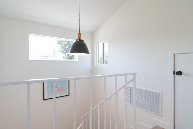 Interior Photo - 22-24 Park Ave