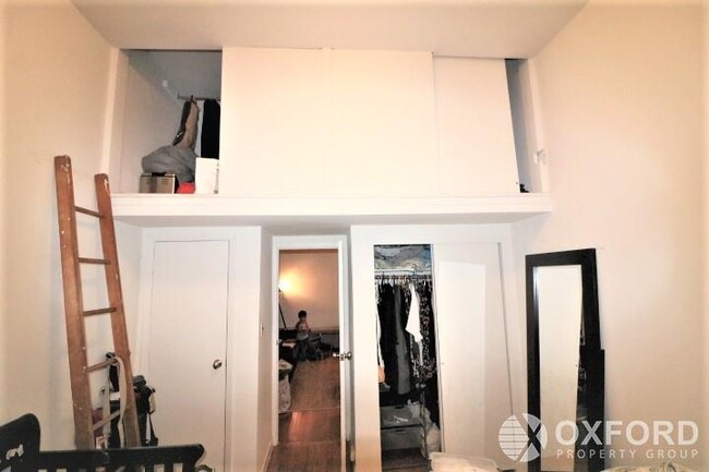 Building Photo - 60 West 85th Street