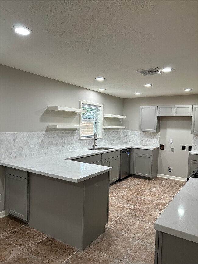 Foto del edificio - 10233 Moorberry Ln