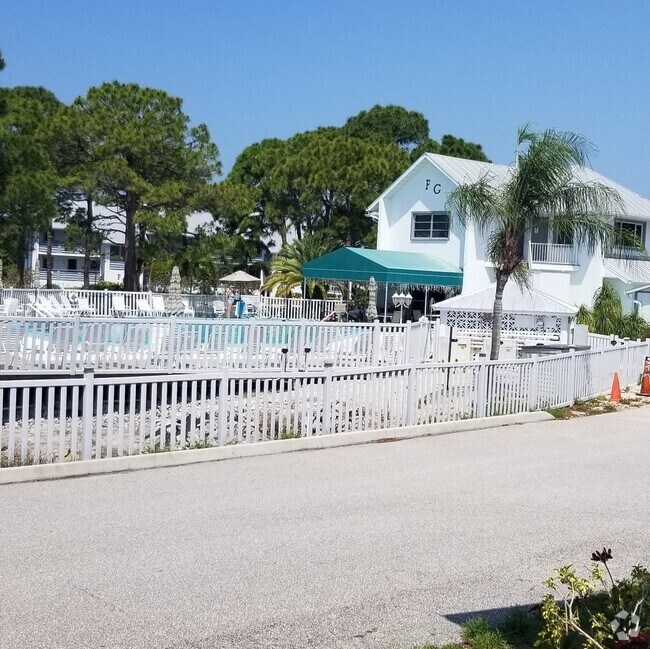 The Hammocks Preserve Apartments under 2,500 Englewood, FL 3