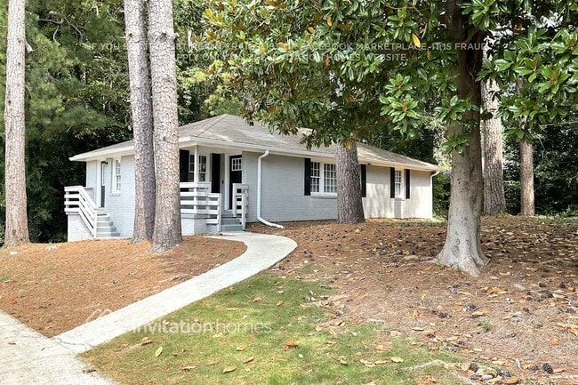 Foto del edificio - 705 Pinehill Dr