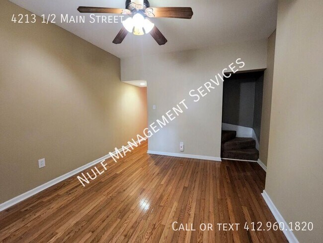 Foto del edificio - 4213 1/2 Main Street-