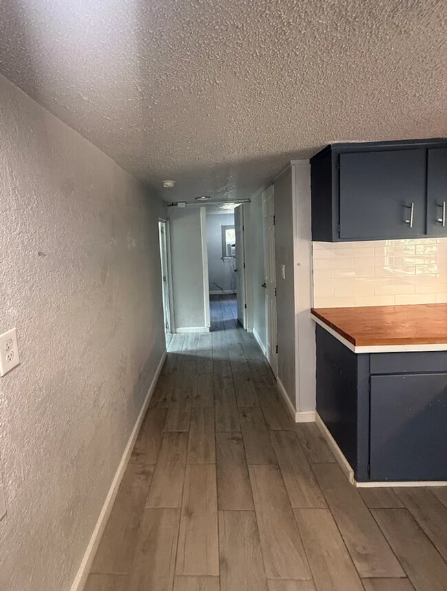 Foto del edificio - All utilities included. 2 Bedrooms. Lawn care included
