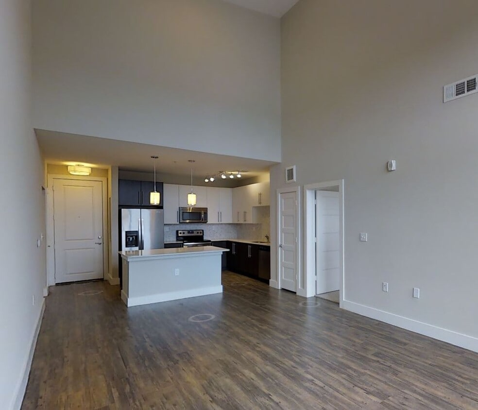 Photo - AMLI Piedmont Heights Apartments