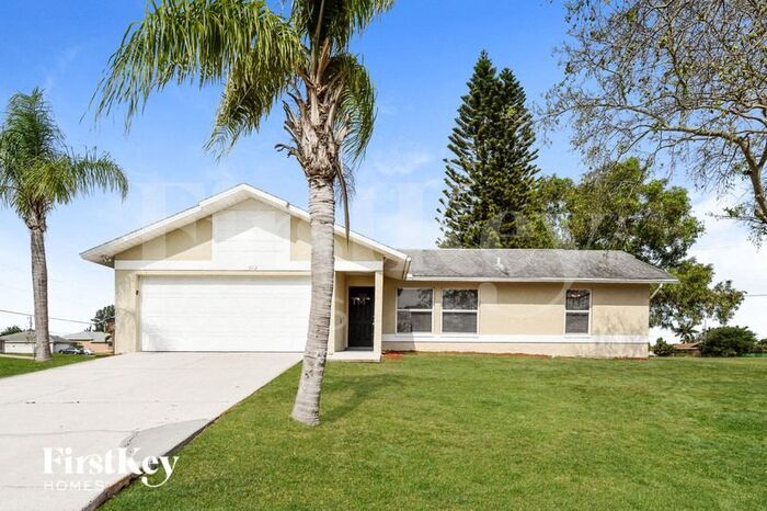 Foto principal - 1612 NE 5th Ave