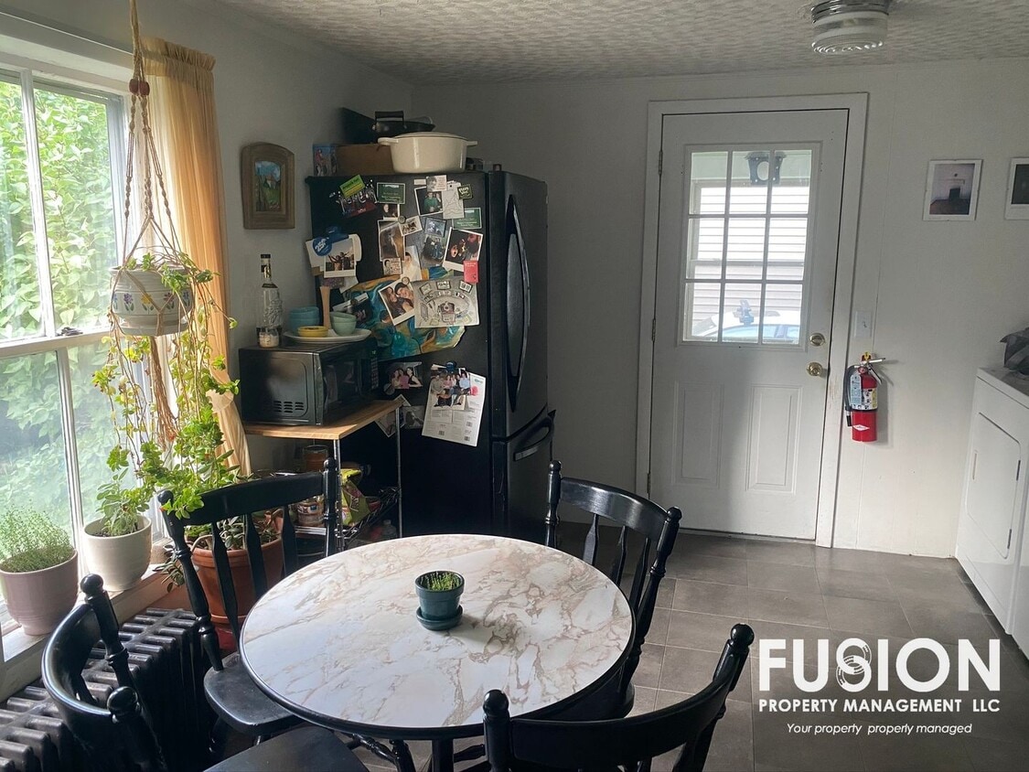 54 Elm St, Winooski, VT 05404 House Rental in Winooski, VT