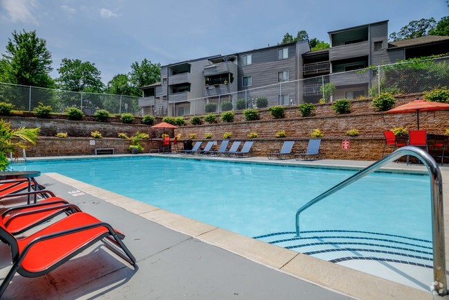 Pool Area - Willows on Weidman