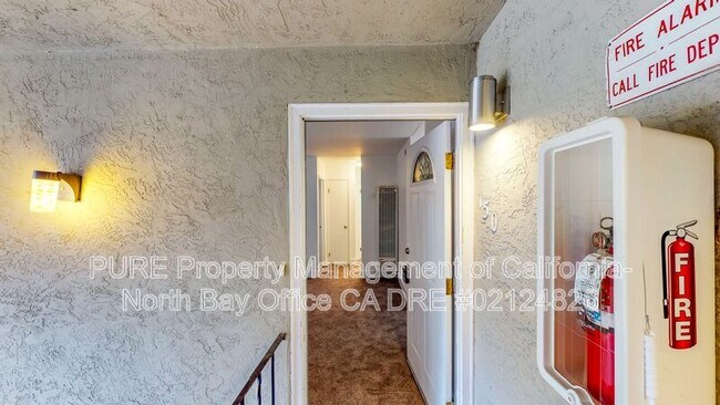 Building Photo - 150 Brush Creek Rd