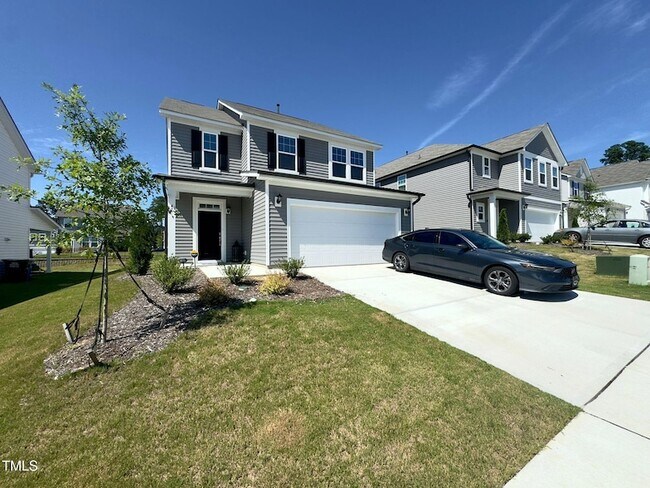 Foto del edificio - 109 Steel Springs Ln