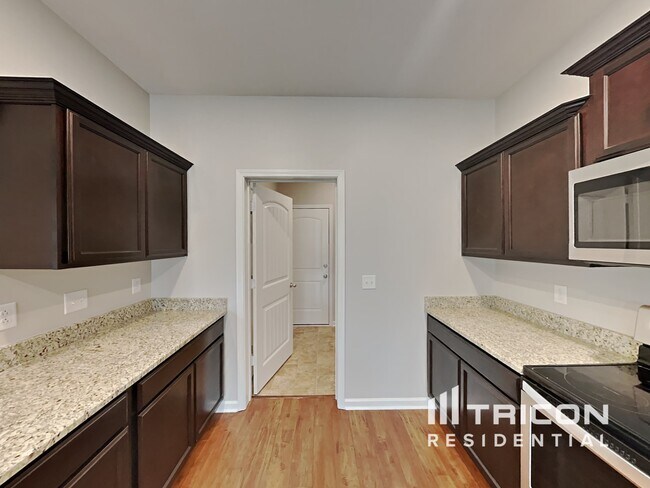 Foto del edificio - 2004 Kinsale Avenue Murfreesboro TN