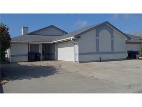 Building Photo - 13977 Blackbeard Dr