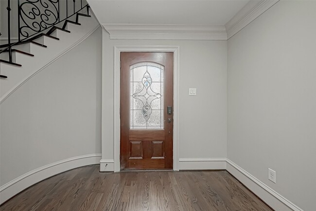 Building Photo - 5226 Kiam St