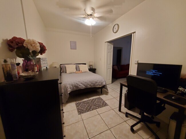 Habitación - 117 Chautauqua Blvd