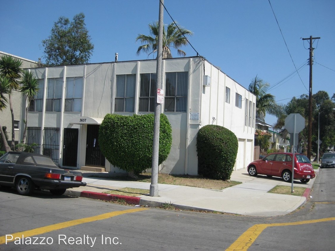 Foto principal - 3637 E 8th St