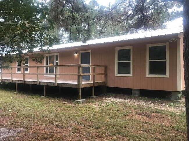 Building Photo - 2411 County Rd 2235
