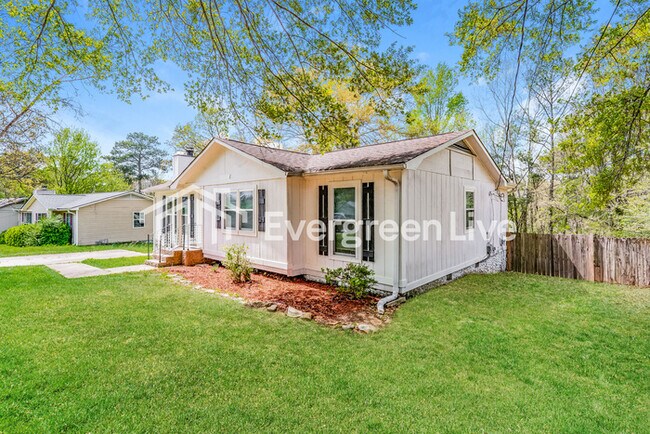 Foto del edificio - 5430 Saddle Ridge Ln