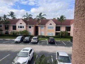 Building Photo - 10441 SW 156th Ct