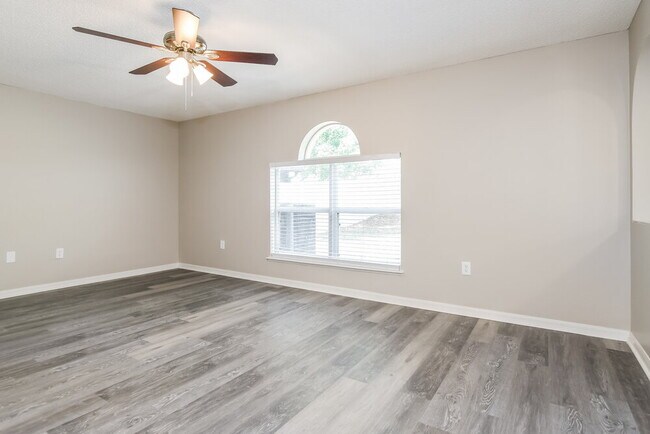 Building Photo - 2959 Leba Ln