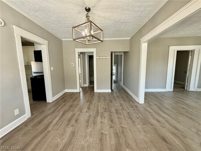 Foto del edificio - 1265 Marlowe Ave