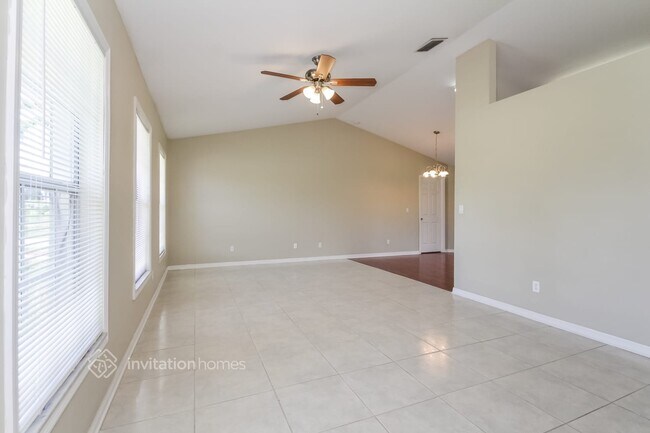 Foto del edificio - 2135 SW 4th Ave