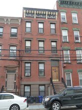 Building Photo - 936 WILLOW Ave