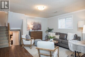 Building Photo - 830 Merritt Dr
