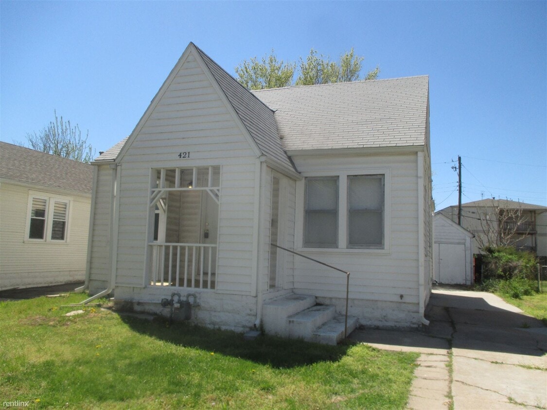 2 br, 1 bath House 421 S Sedgwick St House Rental in Wichita, KS