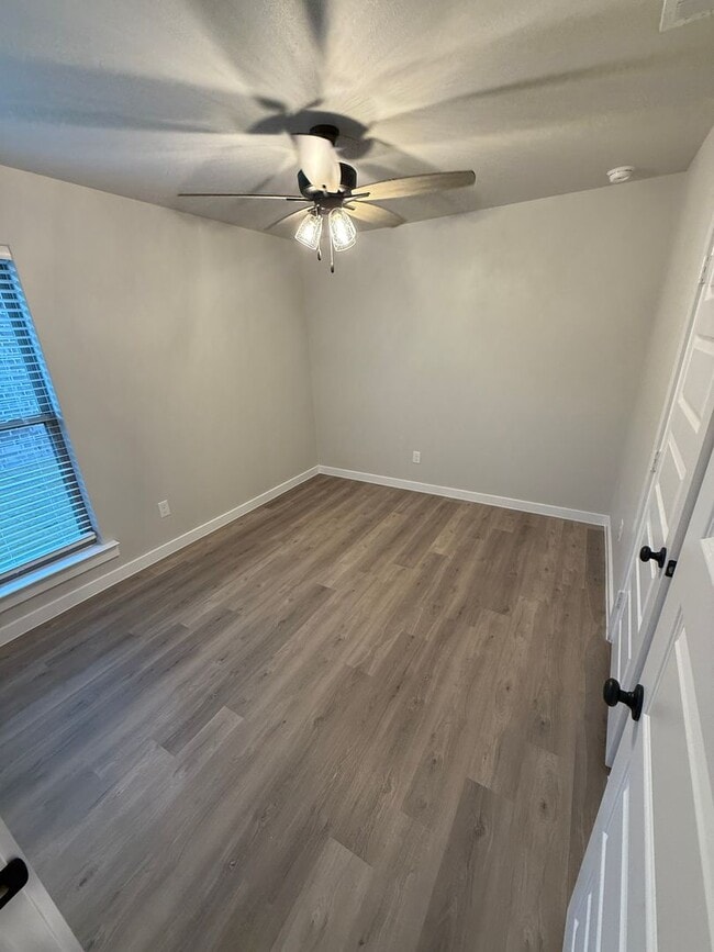 Foto del edificio - Brand new! 3/2/2 in Bell Farms!! Available...