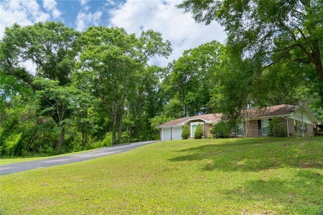 Foto del edificio - 5412 Timberlane Dr