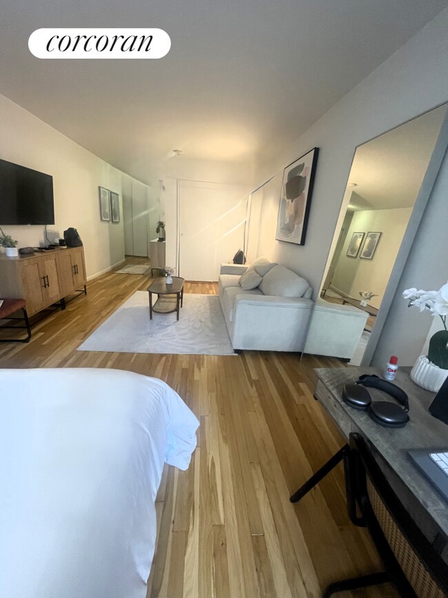 Foto del edificio - 416 E 85th St