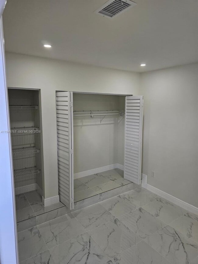 Foto del edificio - 6140 SW 156th Ct