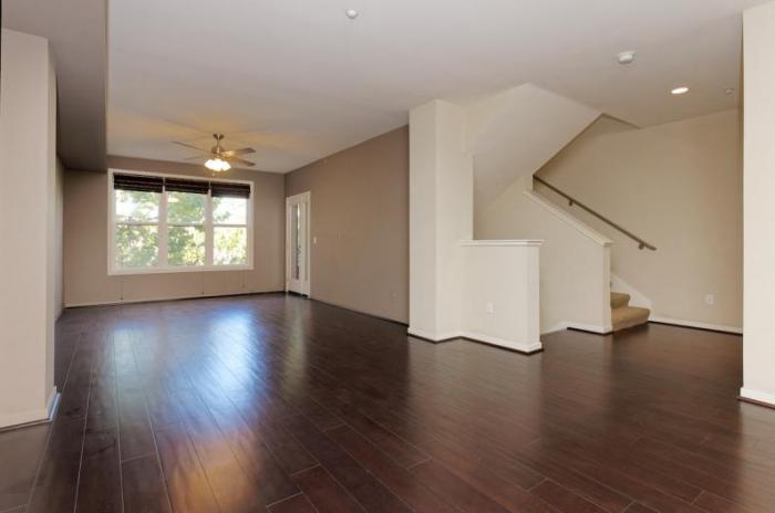 Primary Photo - 3 bedroom in Oakland CA 94601