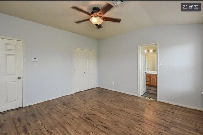 Building Photo - 4027 Falvel Cove Dr