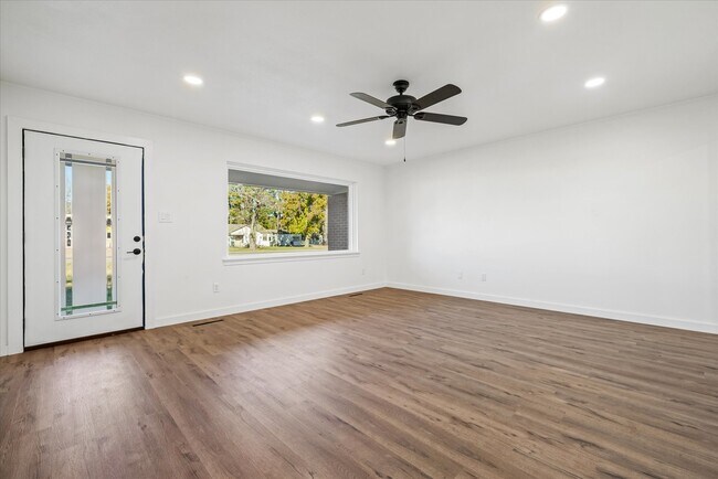 Foto del edificio - 603 Winnsboro St