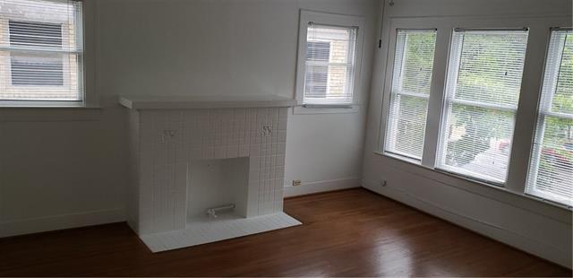 Foto del edificio - 4018 Hawthorne Ave