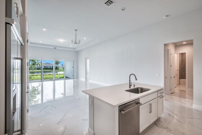 Building Photo - 12468 Nautilus Cir