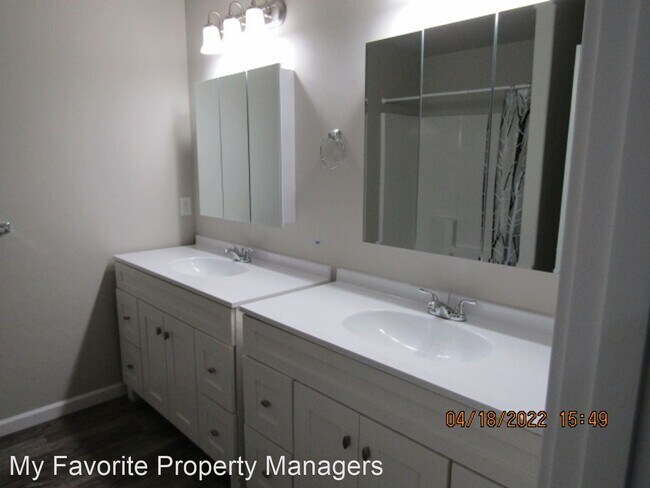 Building Photo - 3 br, 2.5 bath House - 123 Rivers Edge