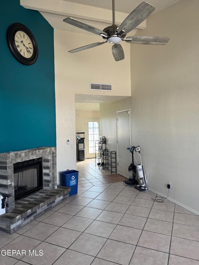 Foto del edificio - 4124 Edgar Park Ave